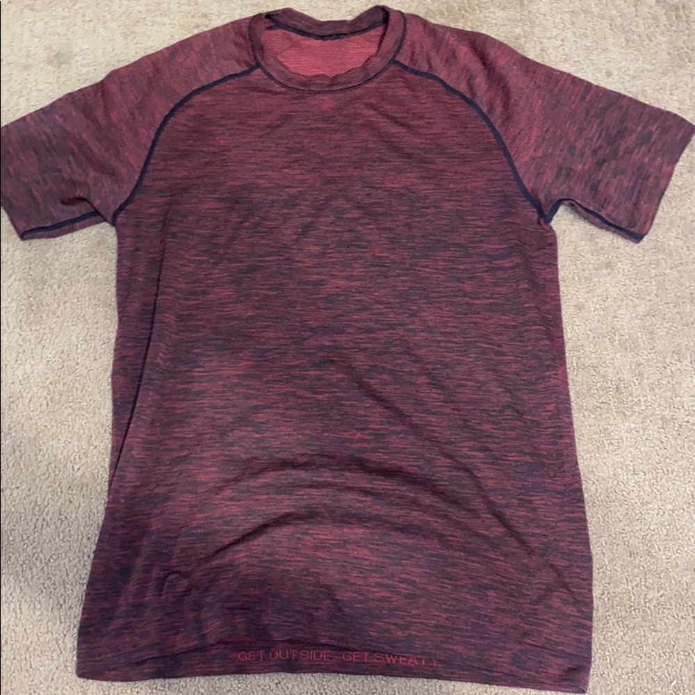Lulu lemon shirt